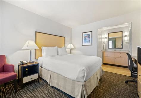 Best Western Petaluma Inn, Petaluma (updated prices 2024).